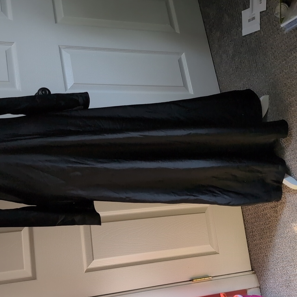 Elegant Black Long Sleeve High Neck Evening Dress NWT - Picture 2 of 10